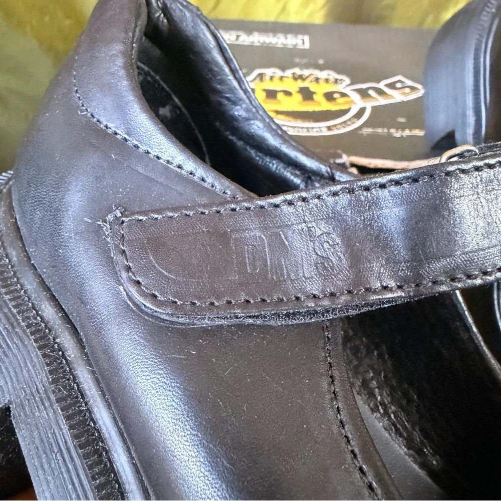 VINTAGE Dr. Martens Chunky Heel Mary Janes MIE Black Leather Platform NIB 90s W5 - Picture 5 of 7